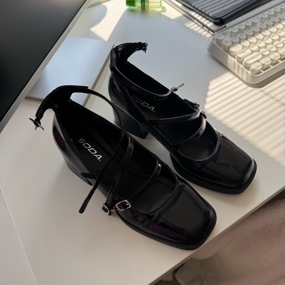 Soda Women's Glossy Black Multi-Strap Heels
